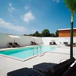 Blanco - Near Airport Banja Luka Daire *