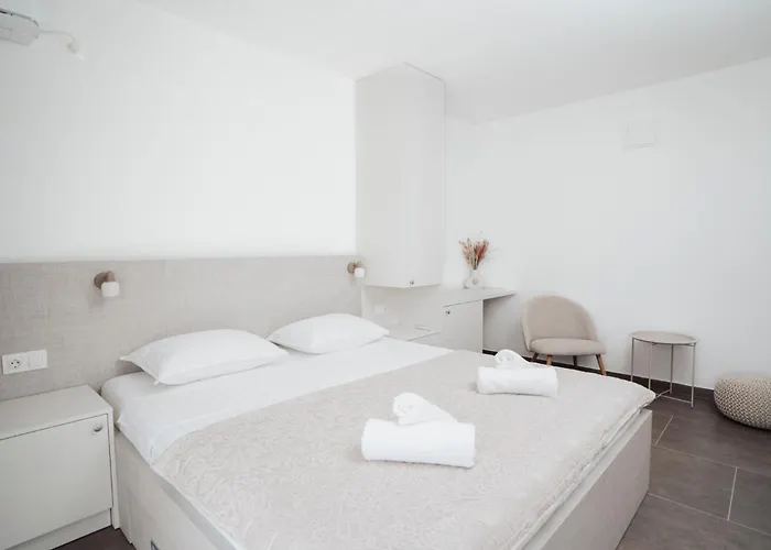 Blanco - Near Airport Banja Luka *